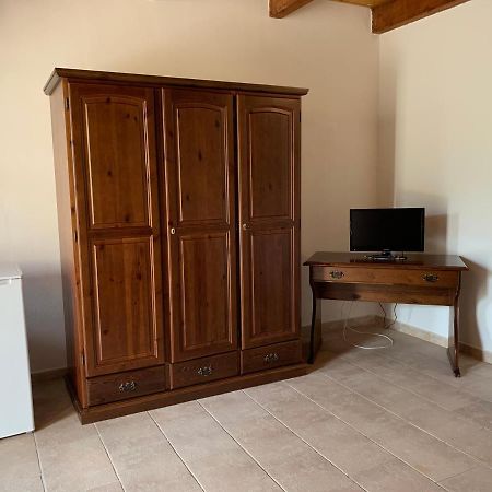 Agriturismo Terra Noas Villaurbana Kültér fotó